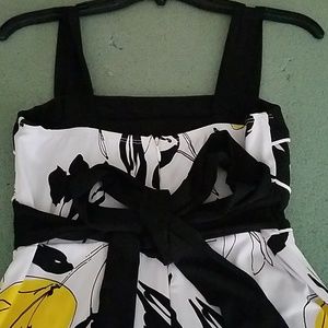 Sundress! Cute, cute, cute.